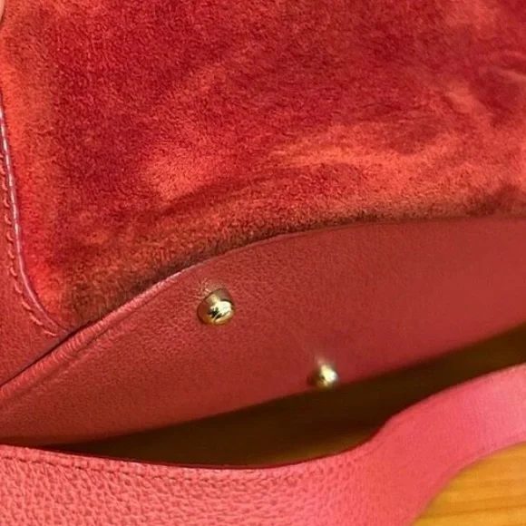 BLACK FRIDAY SALE Authentic Gucci Red Suede & Bamboo Handle Bucket Bag Crossbody - Picture 11 of 16